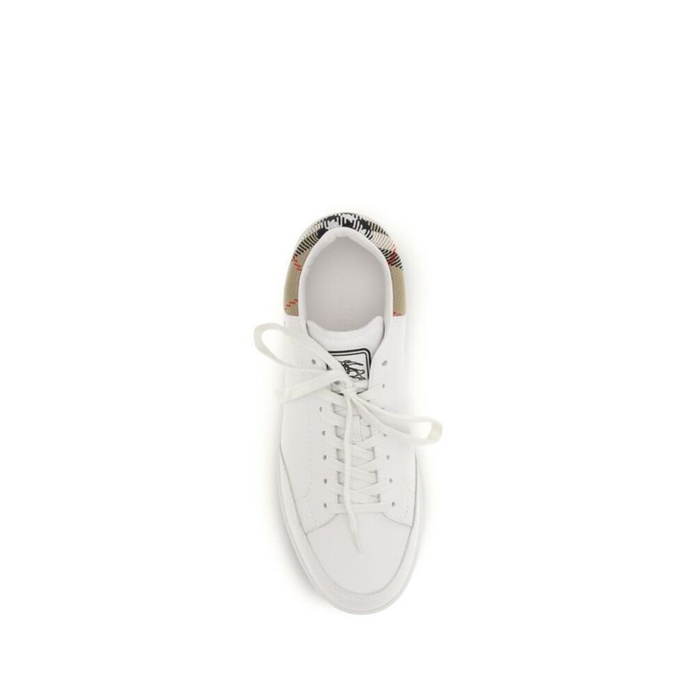 Burberry Men Low-Top Sneakers - Picture 4 of 4